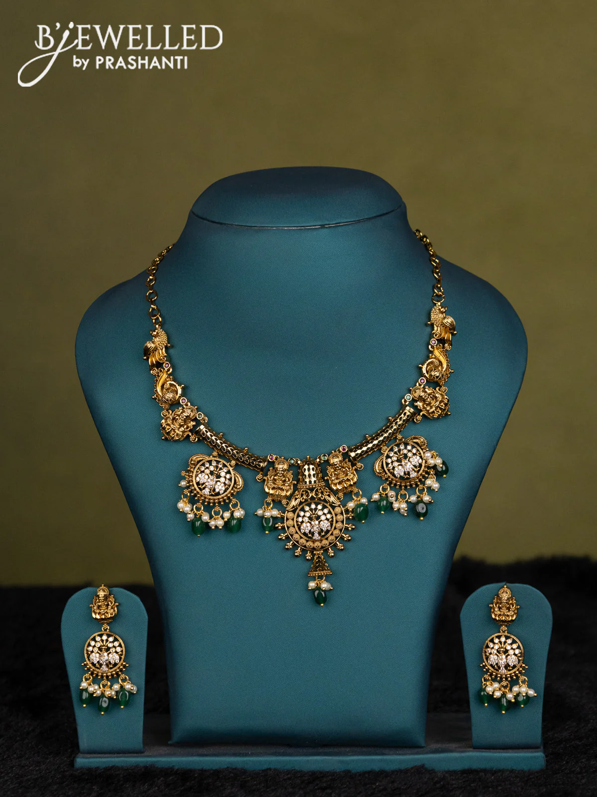 Green-Coffee brown kanchipuram silk saree with matching antique necklace - Image 4