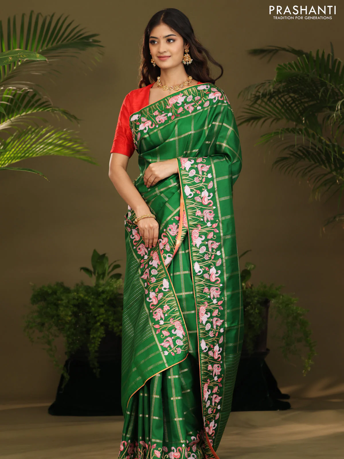 Green kanchipuram silk saree with allover zari checks & border embroidery - Image 4