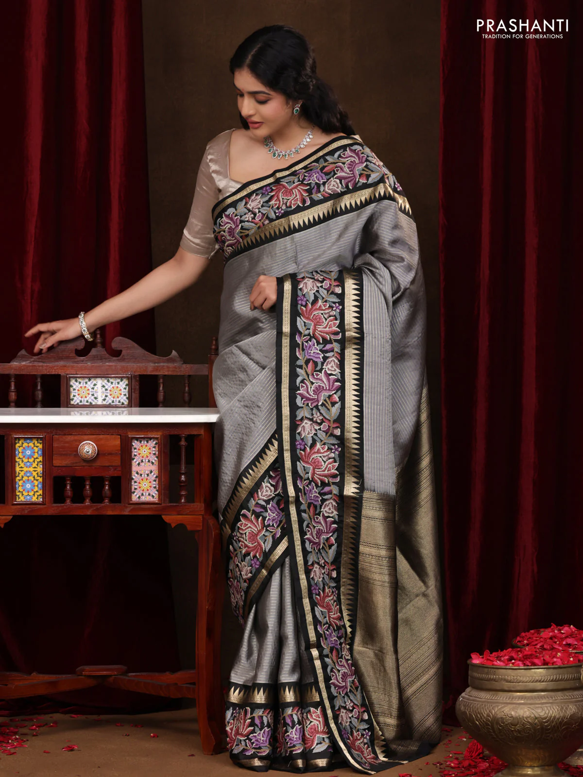 Grey-Black Pure Kanchipuram Silk Saree With Zari Weaves & Border Embroidery - Image 2