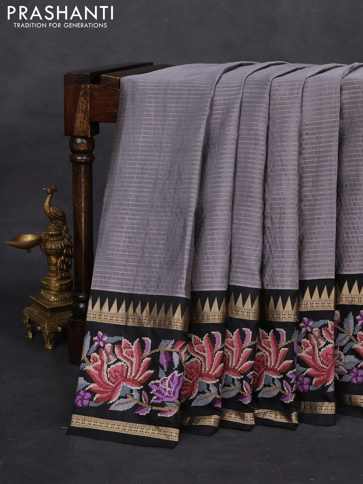 Grey-Black Pure Kanchipuram Silk Saree With Zari Weaves & Border Embroidery - Image 6
