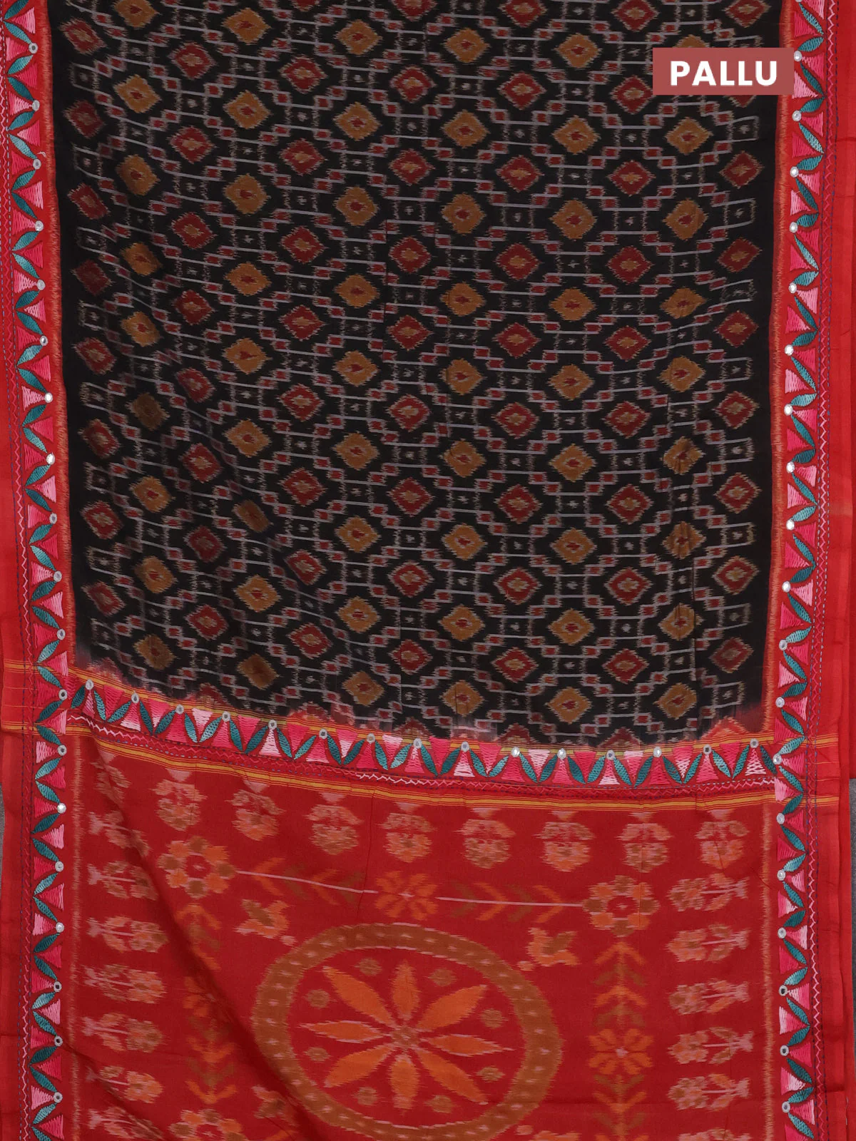 Ikat cotton saree black and red with allover ikat weaves and kantha stitch work pallu - Image 3