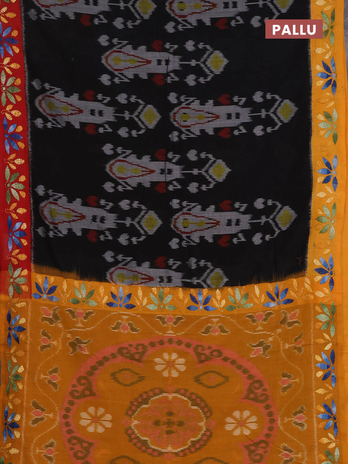 Ikat cotton saree black with allover ikat weaves and ganga jamuna border - Image 3