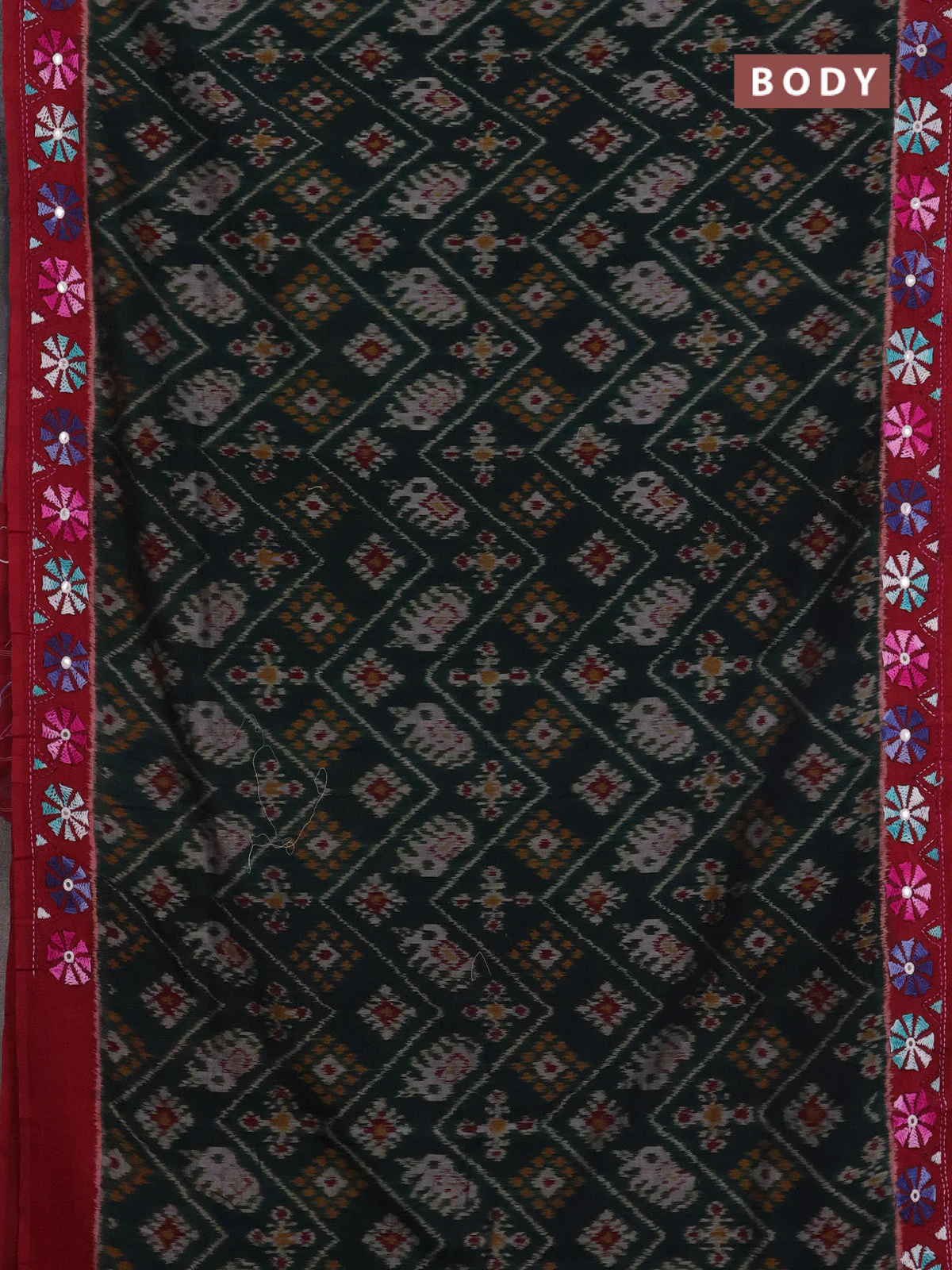 Ikat cotton saree bottle green and maroon with allover ikat weaves and kantha stitch work pallu - Image 2