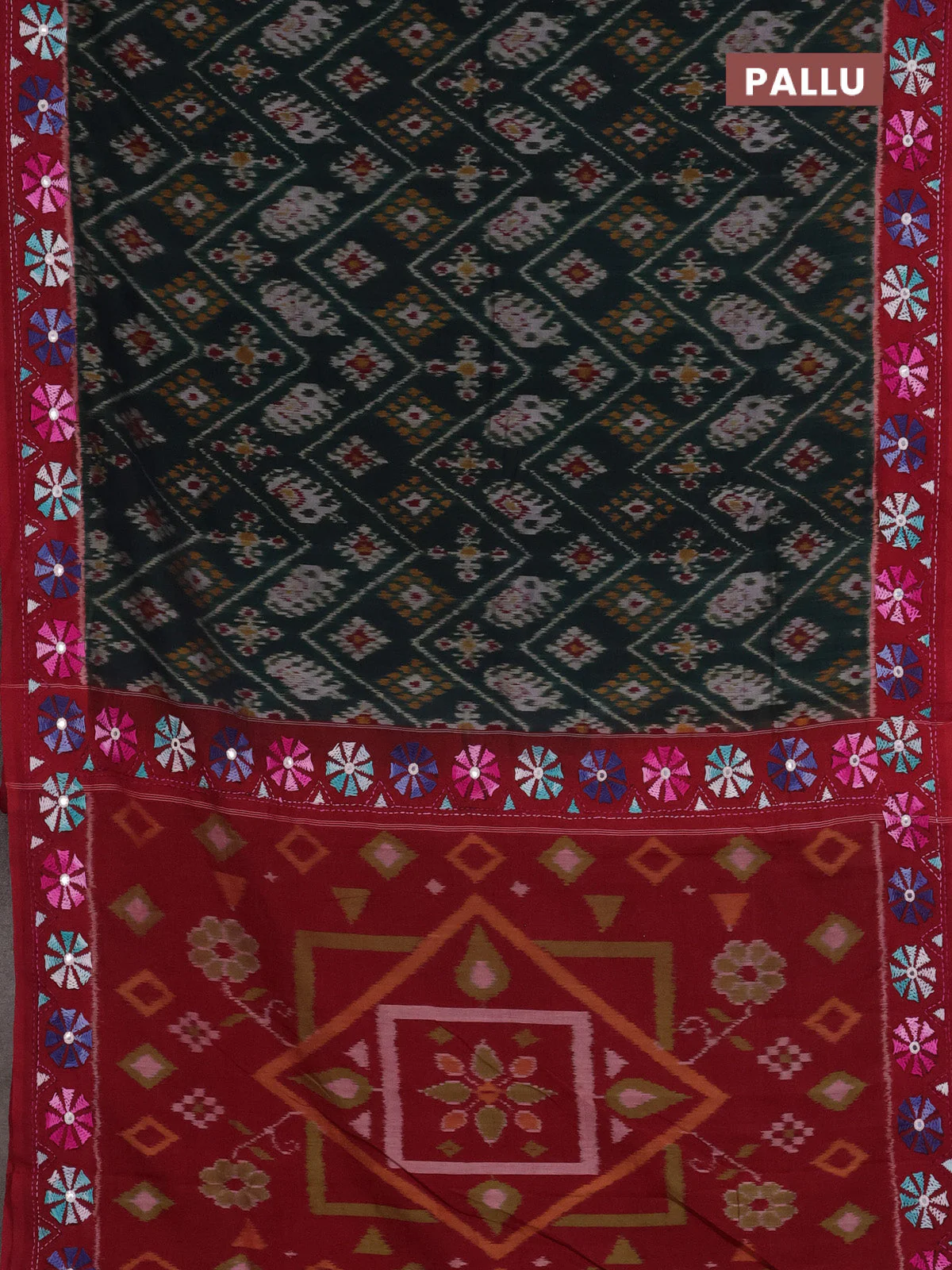 Ikat cotton saree bottle green and maroon with allover ikat weaves and kantha stitch work pallu - Image 3