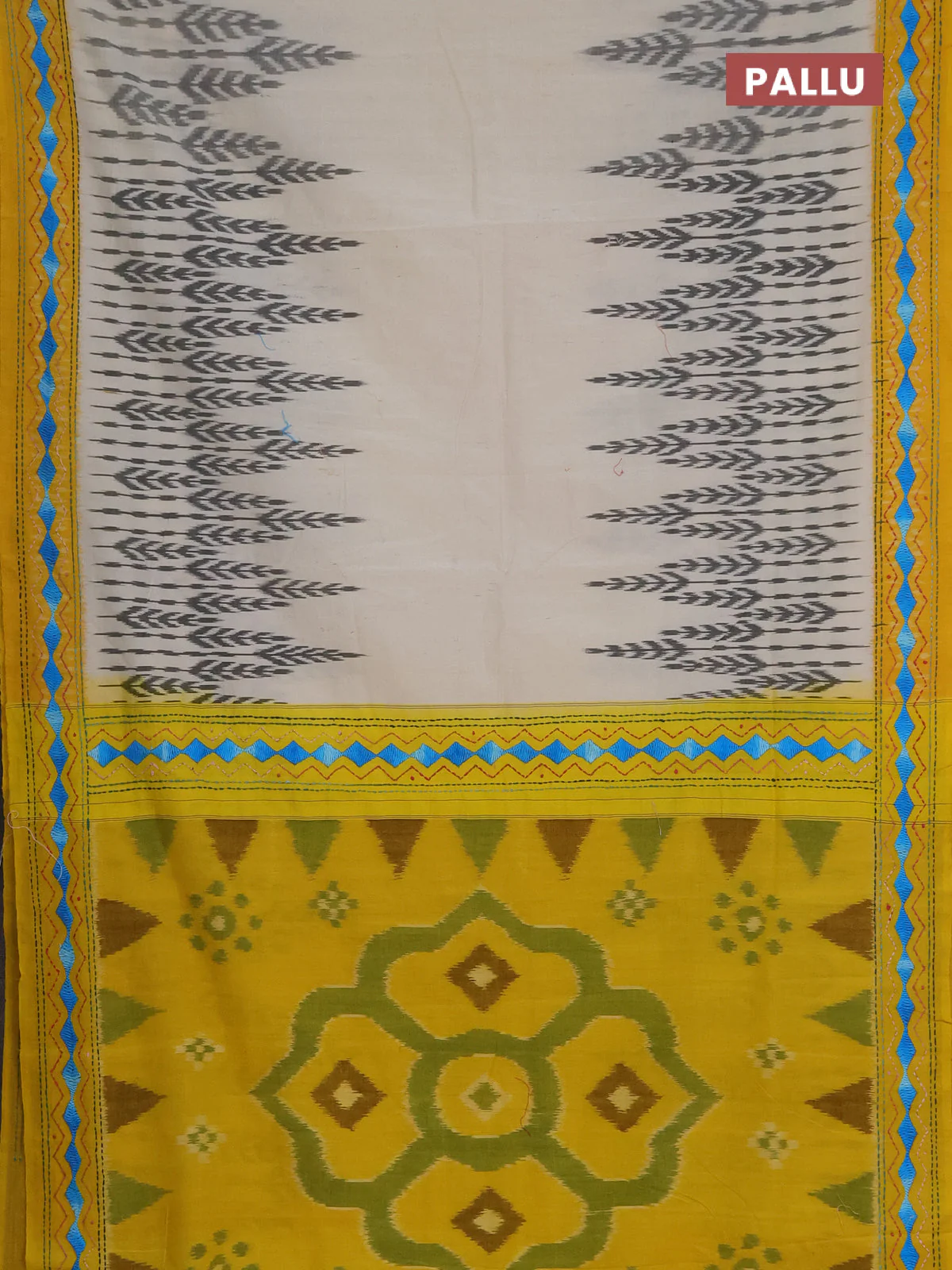 Ikat cotton saree cream black and yellow with allover ikat weaves and kantha stitch work pallu - Image 3