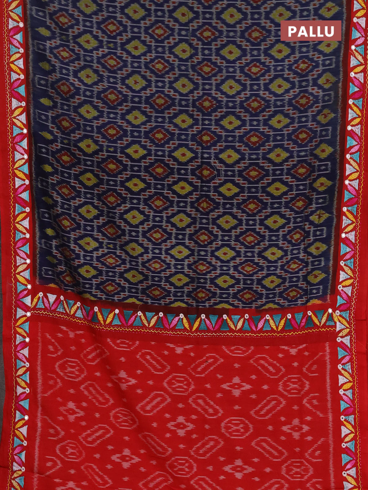 Ikat cotton saree navy blue and red with allover ikat weaves and kantha stitch work pallu - Image 3