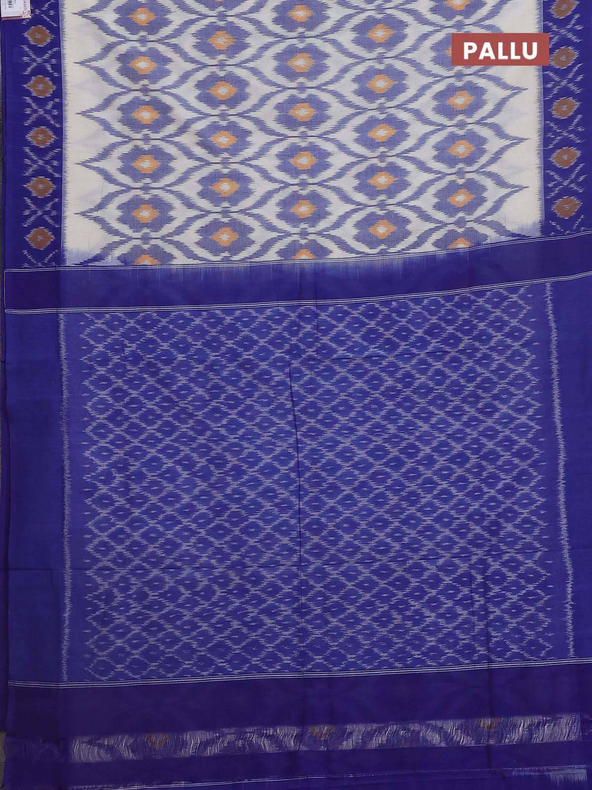 Ikat cotton saree off white and blue with allover ikat weaves and ikat woven border - Image 3