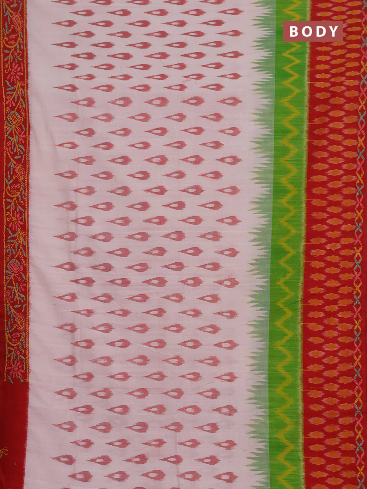 Ikat cotton saree off white and red with allover ikat woven buttas and kantha stitch work pallu - Image 2
