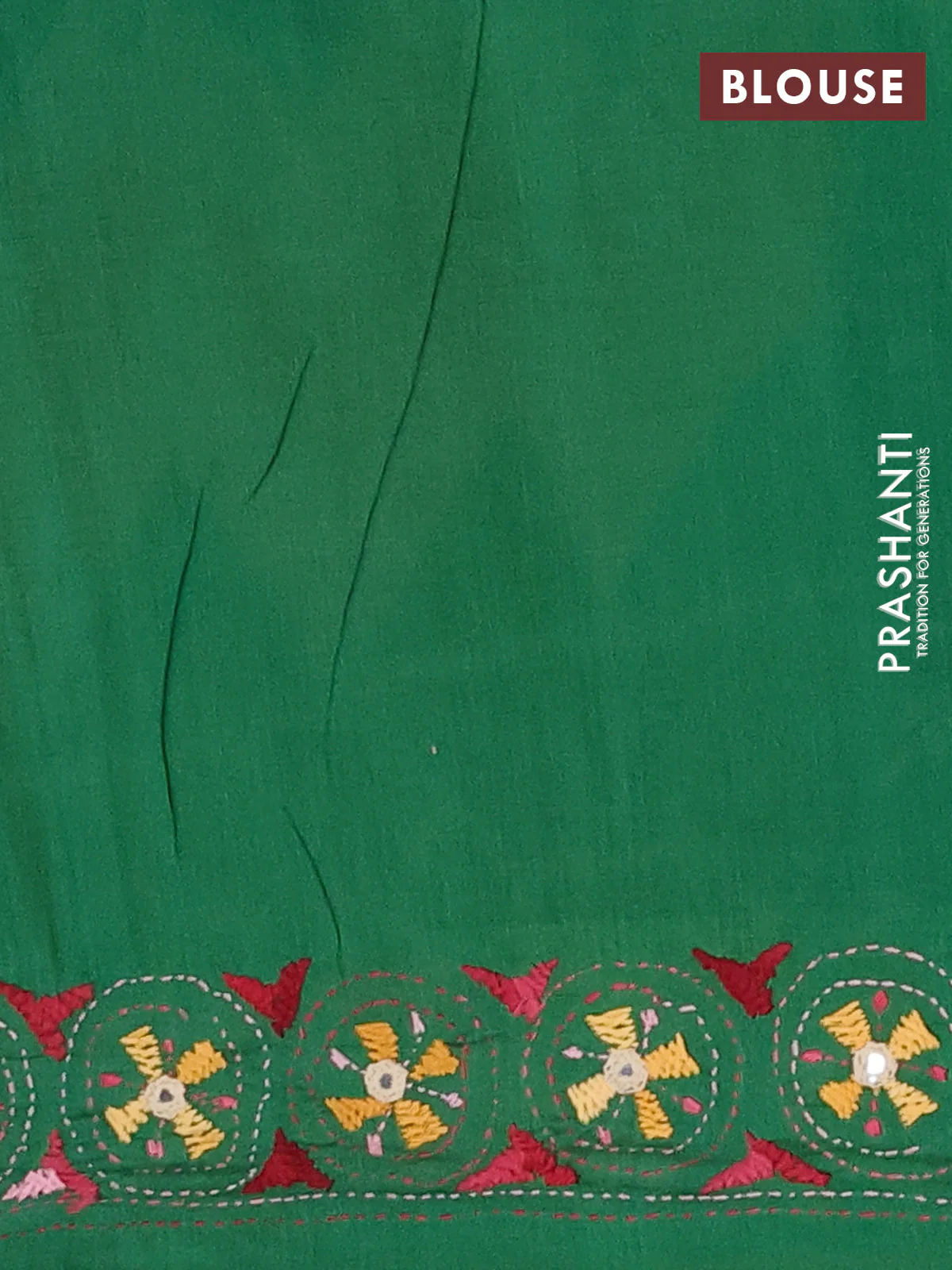 Ikat cotton saree peach shade and green with allover zigzag ikat weaves and ikat woven & kantha stitch work pallu - Image 4