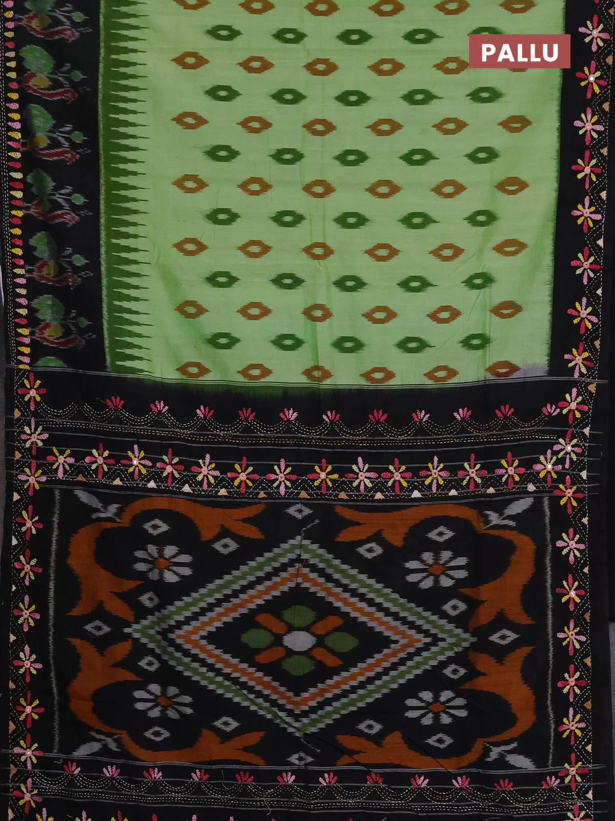Ikat cotton saree pista green and black with allover ikat woven buttas and kantha stitch work pallu - Image 3