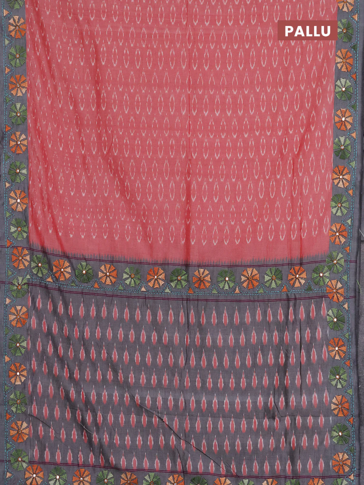Ikat cotton saree red and grey with allover ikat weaves and kantha stitch work pallu - Image 3