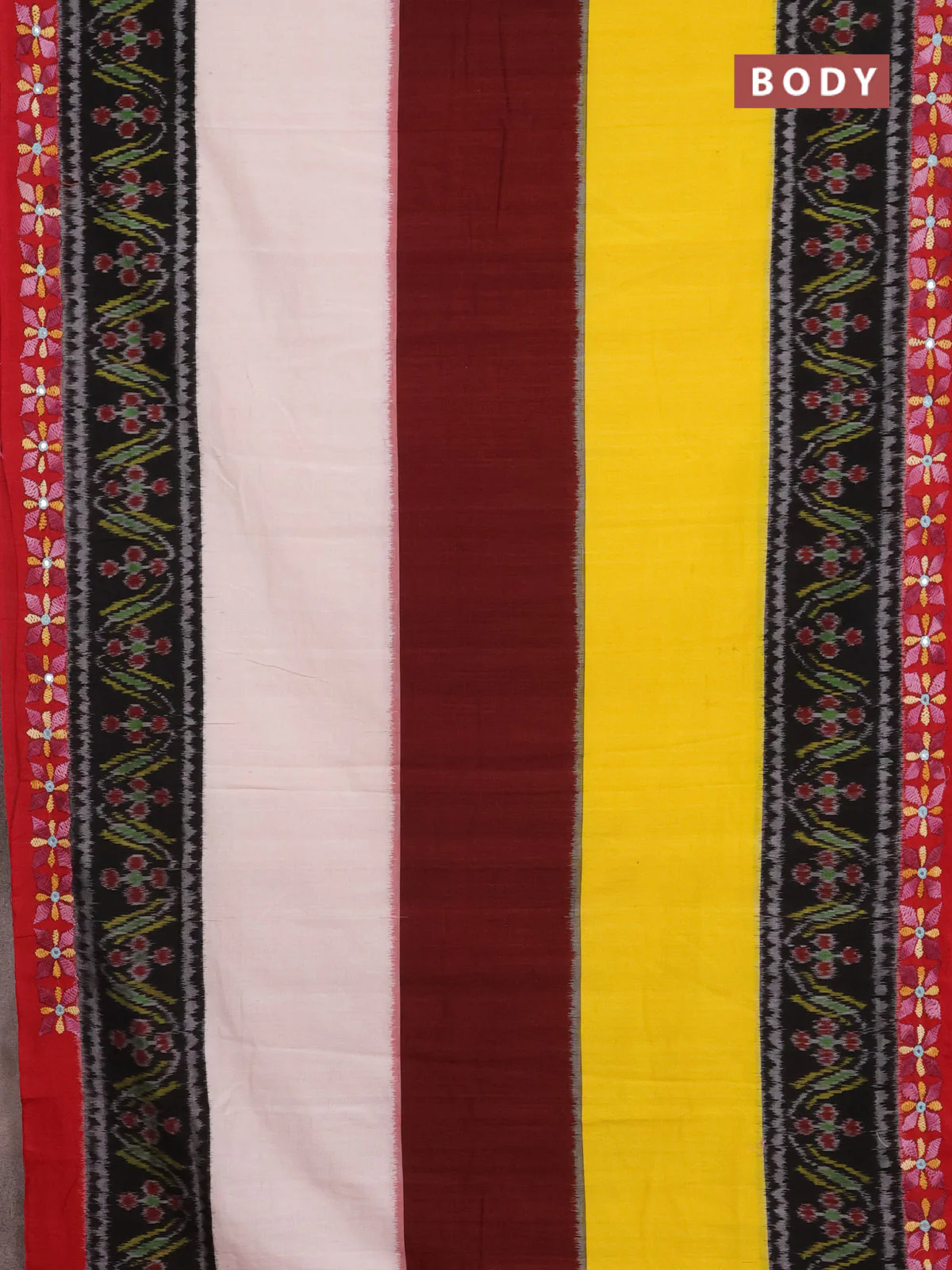 Ikat cotton saree tri colour and maroon with plain body and ikat weaves & kantha stitch work border - Image 2