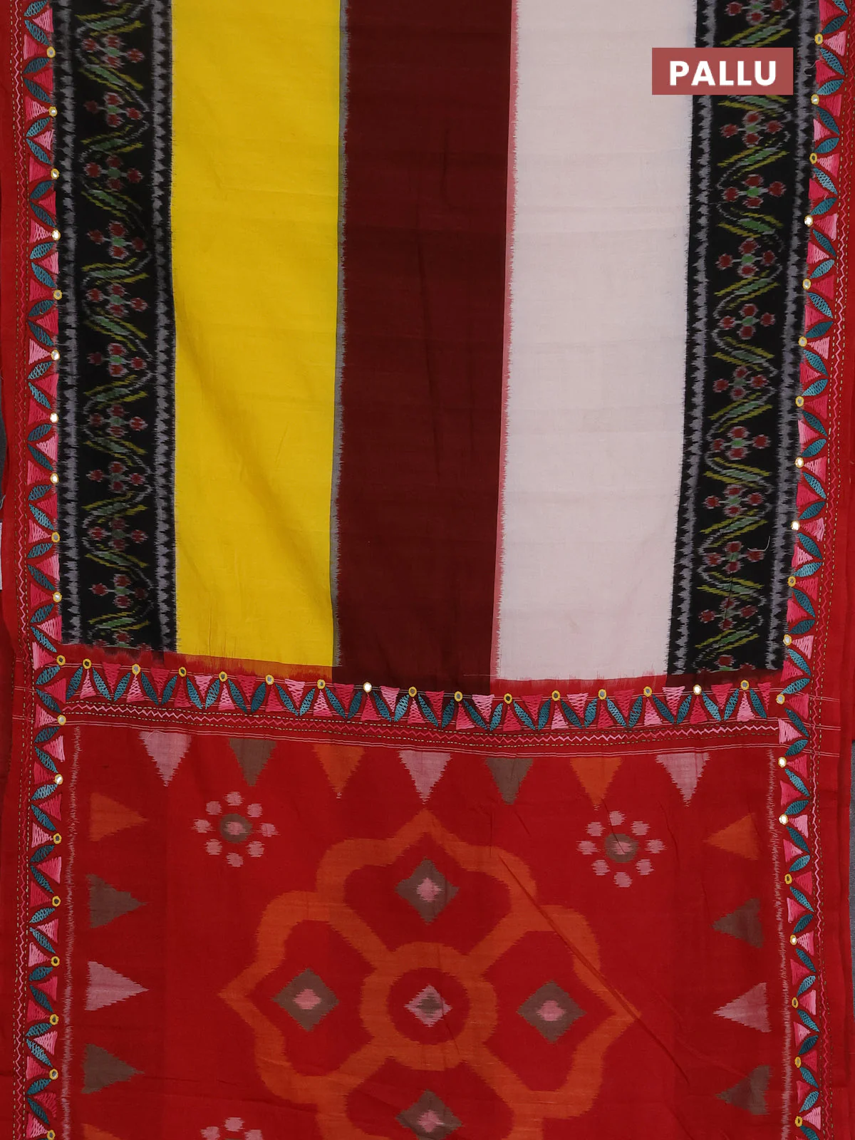 Ikat cotton saree tri colour and maroon with plain body and ikat weaves & kantha stitch work border - Image 3