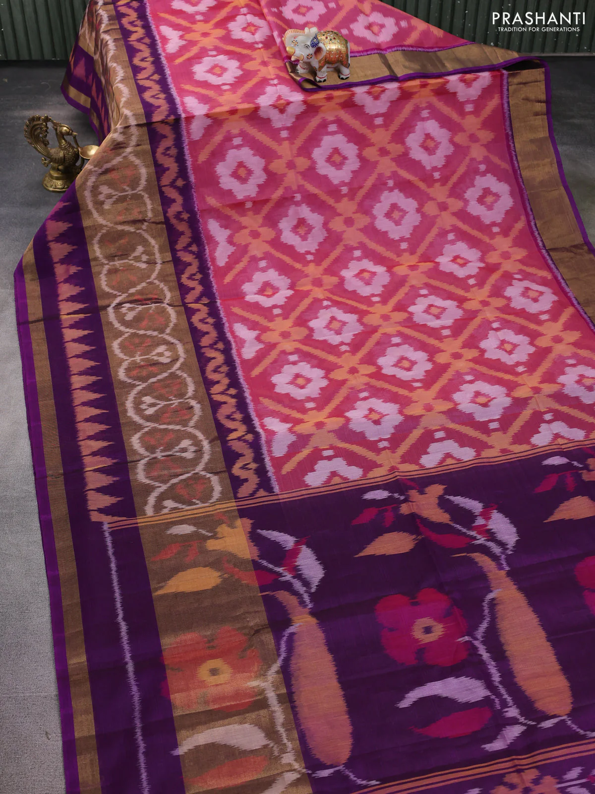 Ikat silk cotton saree pink and purple with allover ikat weaves and long zari woven ikat border - Image 2