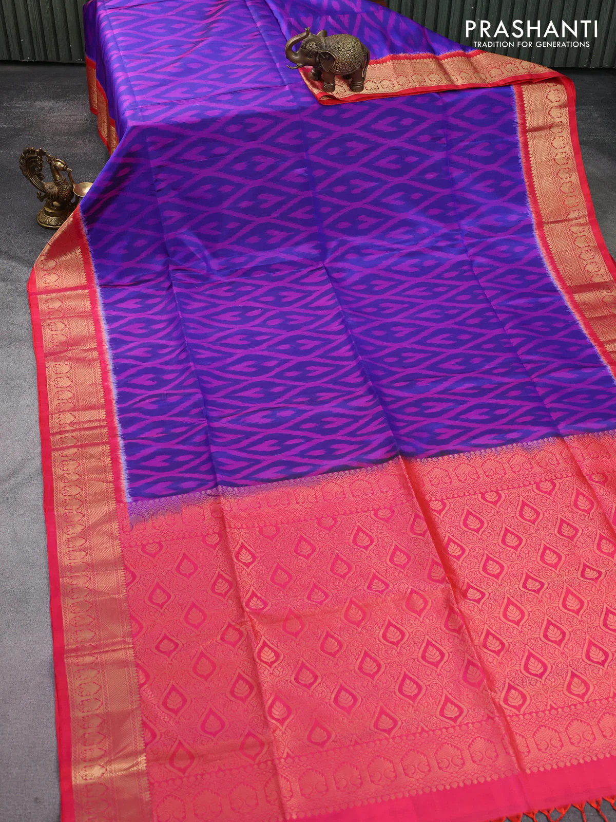 Ikat soft silk saree blue and dual shade of pink with allover ikat weaves and zari woven border - Image 2