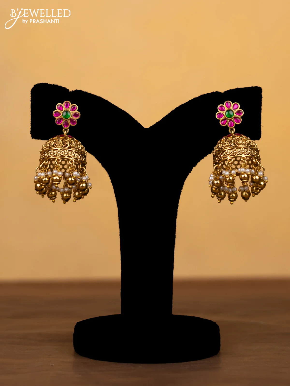 Jadau haram lakshmi maanga design jadau stones with golden beads and pearl hangings - Image 2