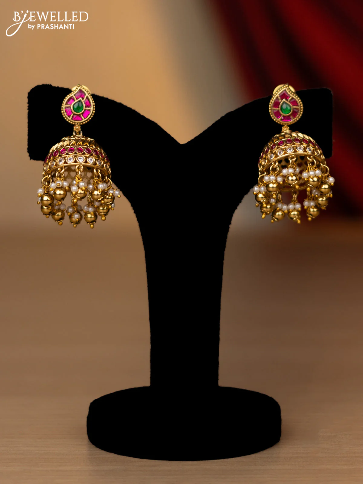 Jadau necklace lakshmi kasu design with jadau kundan stones and pearl & golden beads hanging - Image 2