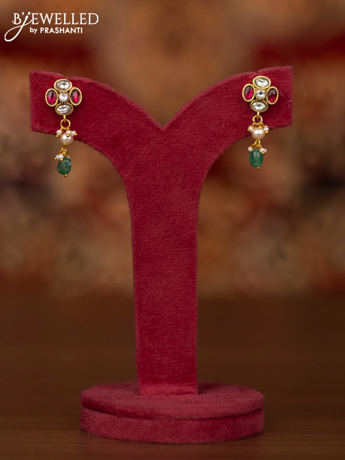 Jadau necklace with pink jadau kundan stones and pearl & beads hangings - Image 2