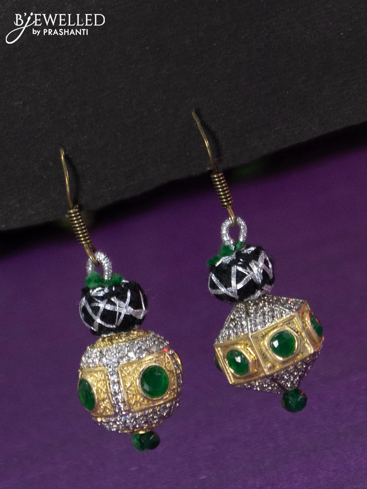 Jaipur beaded necklace with emerald and cz stones - Image 2
