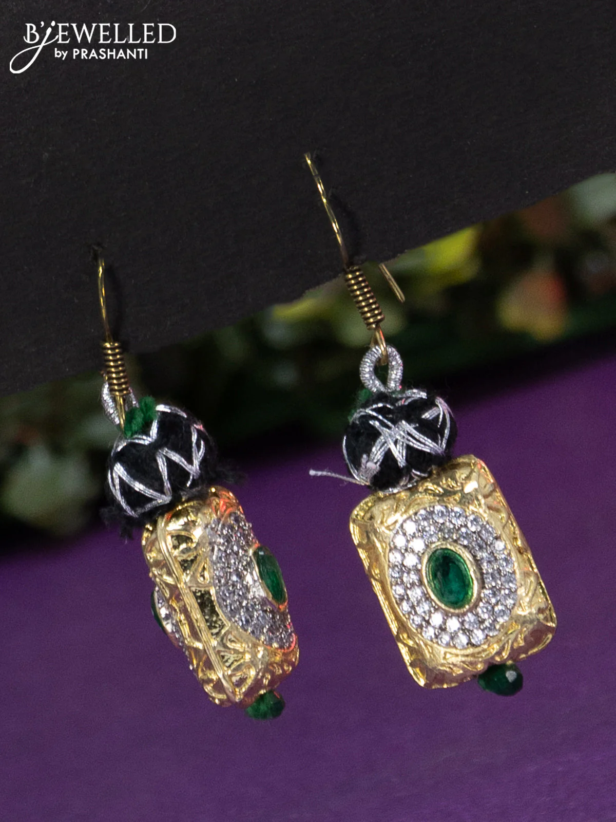 Jaipur beaded necklace with emerald and cz stones - Image 2