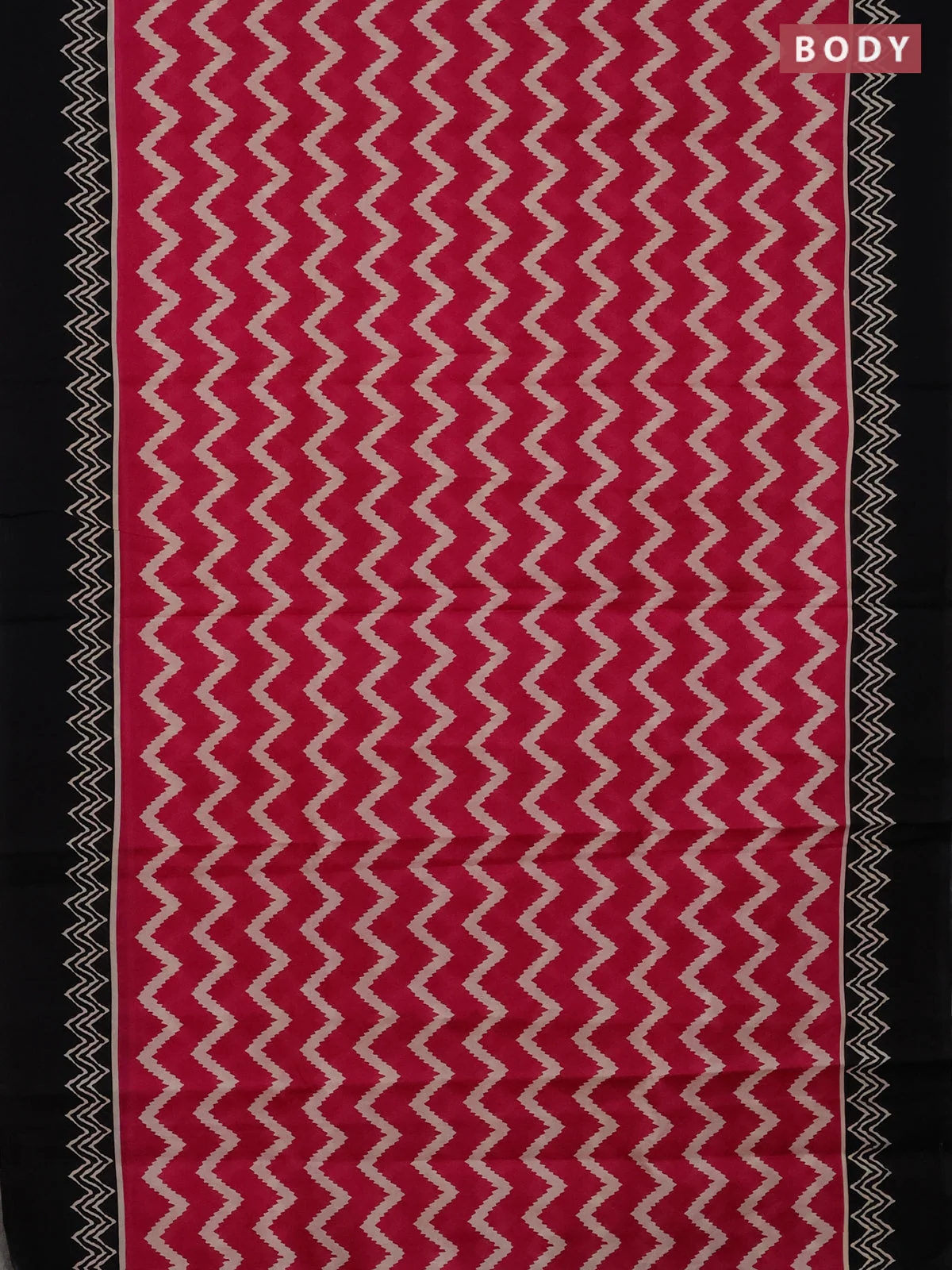 Jaipur cotton saree pink and black with allover zig zag prints and printed border - Image 2