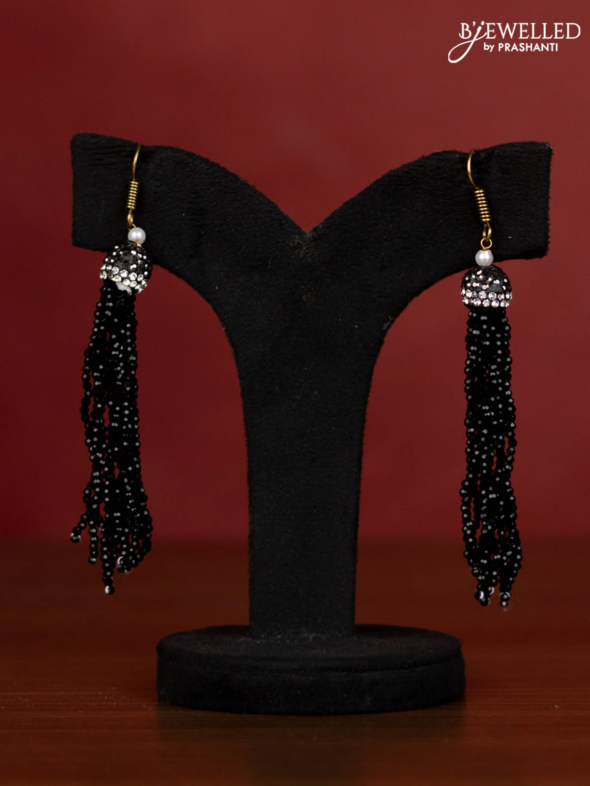 Jaipur crystal beaded black necklace with stone pendant - Image 2