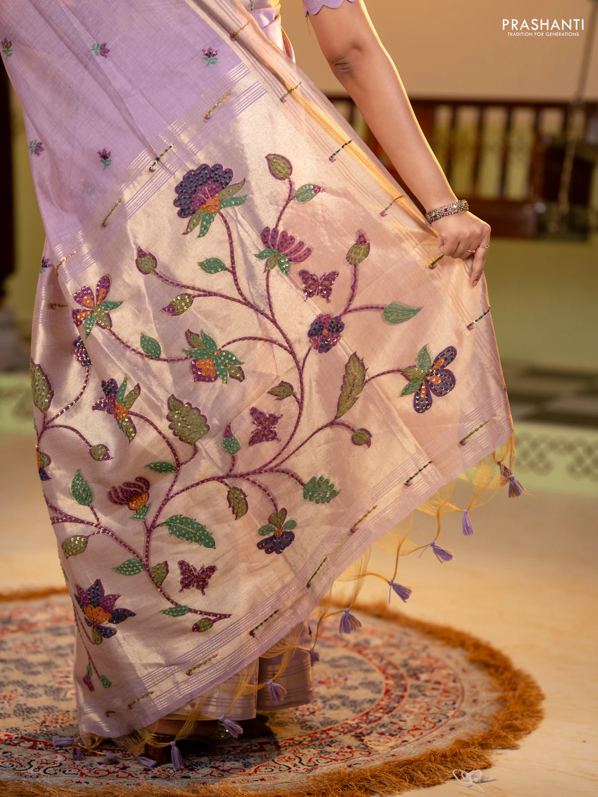 Jamdhani cotton saree lavender with thread woven buttas & embroidery work and embroidery jamdhani pallu - Image 4