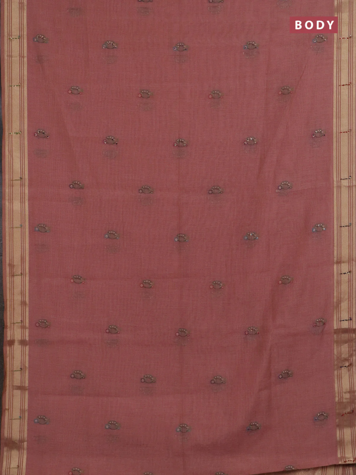 Jamdhani cotton saree peach shade with thread woven buttas & embroidery work and embroidery jamdhani pallu - Image 2