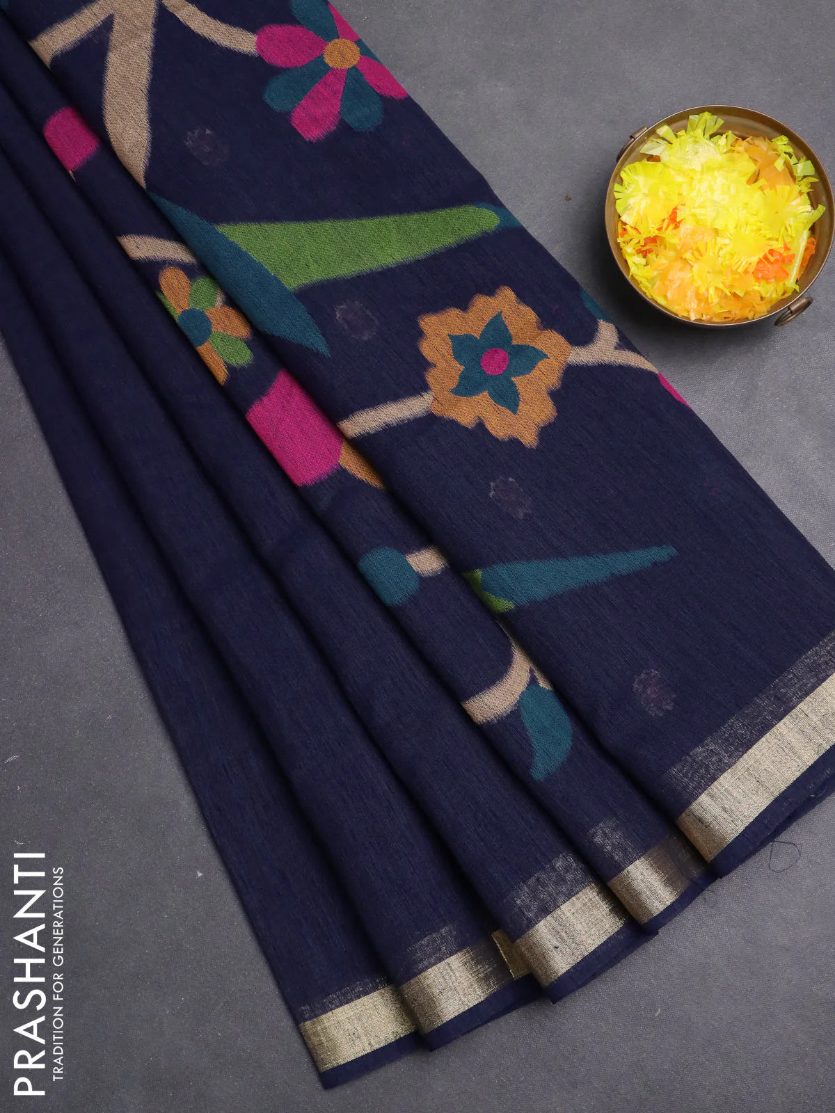 Jute saree navy blue with floral thread woven buttas and jamdhani pallu - Image 2