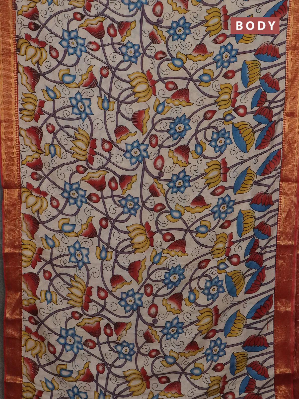 Kalamkari semi silk saree beige and rust shade with allover prints and mangalgiri border - Image 2