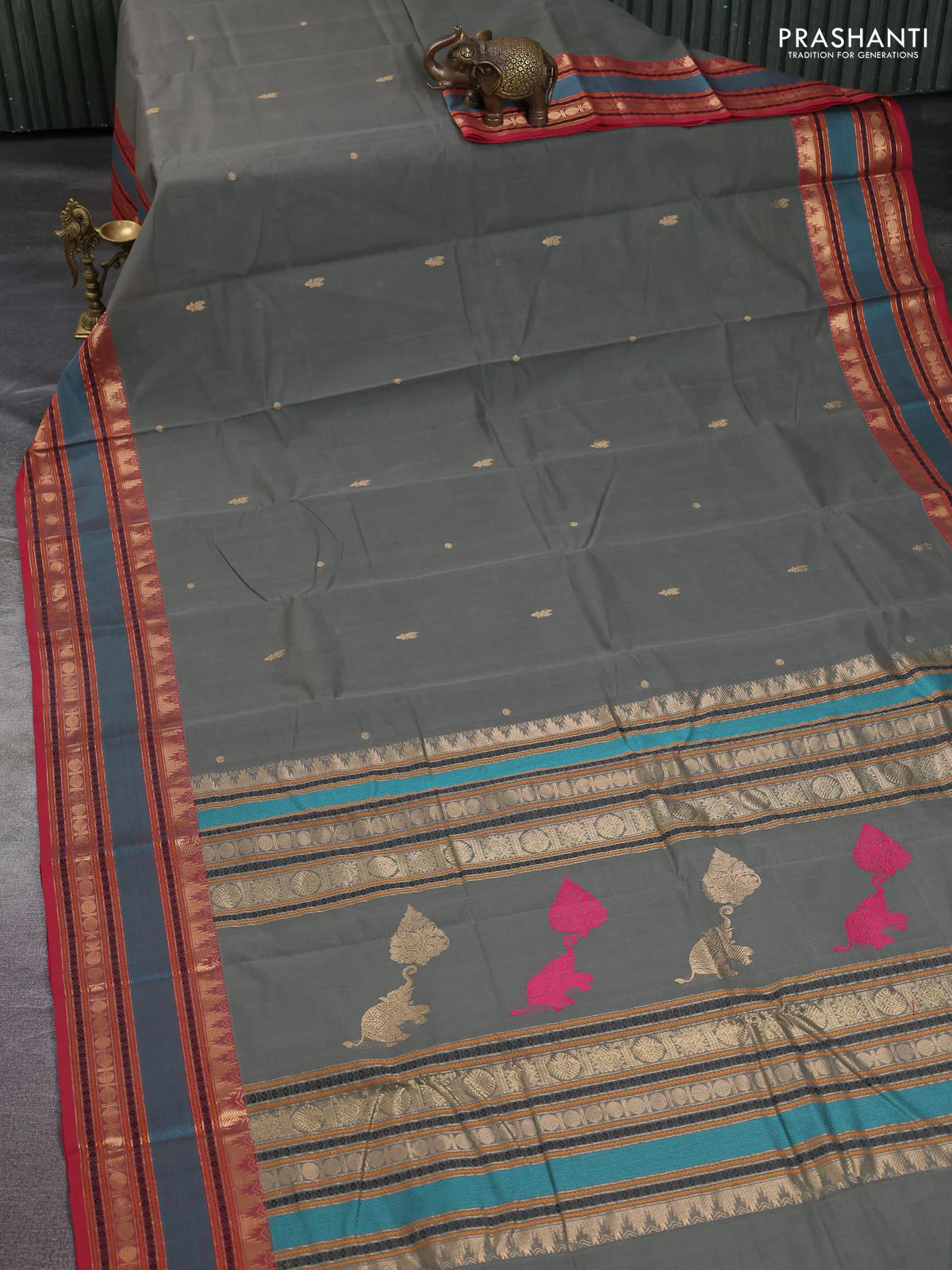 Kanchi cotton saree gtrey and maroon with zari woven buttas and temple design zari woven border - Image 2