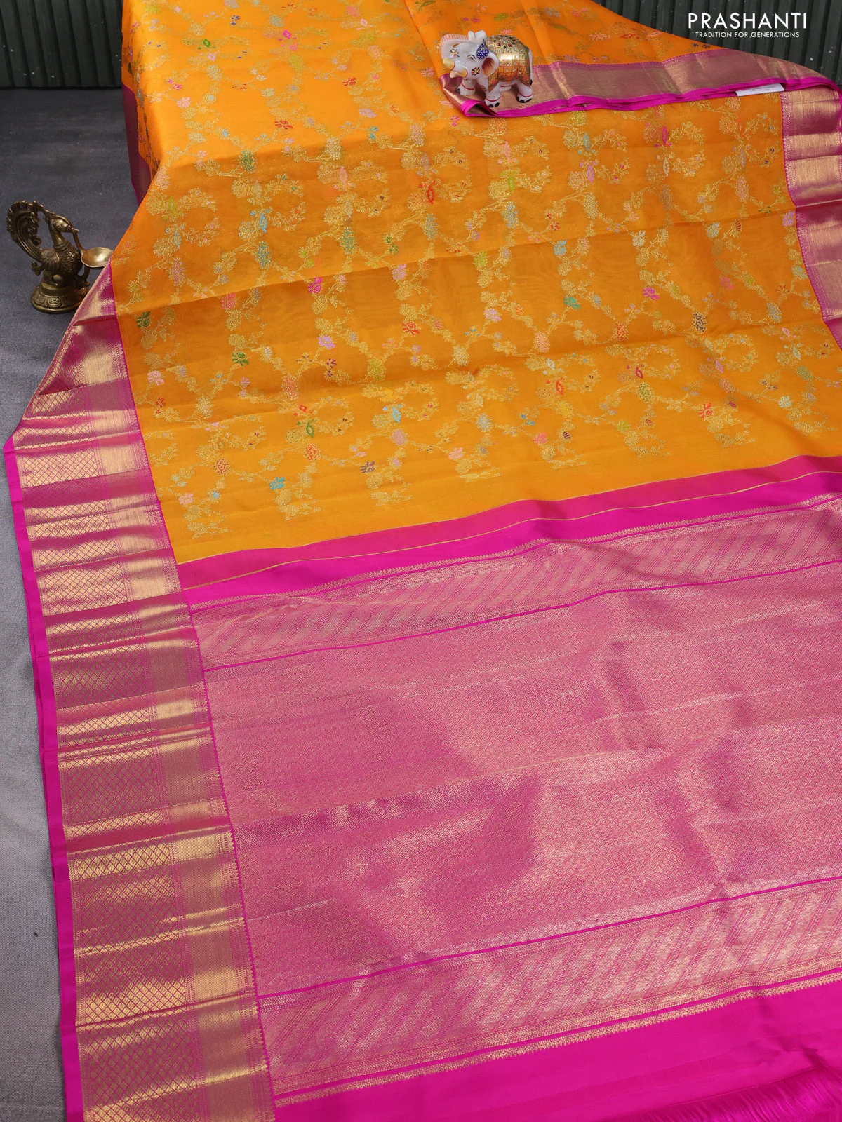 Kanchipuram kora silk saree orange and pink with allover floral zari weaves and zari woven border - Image 2