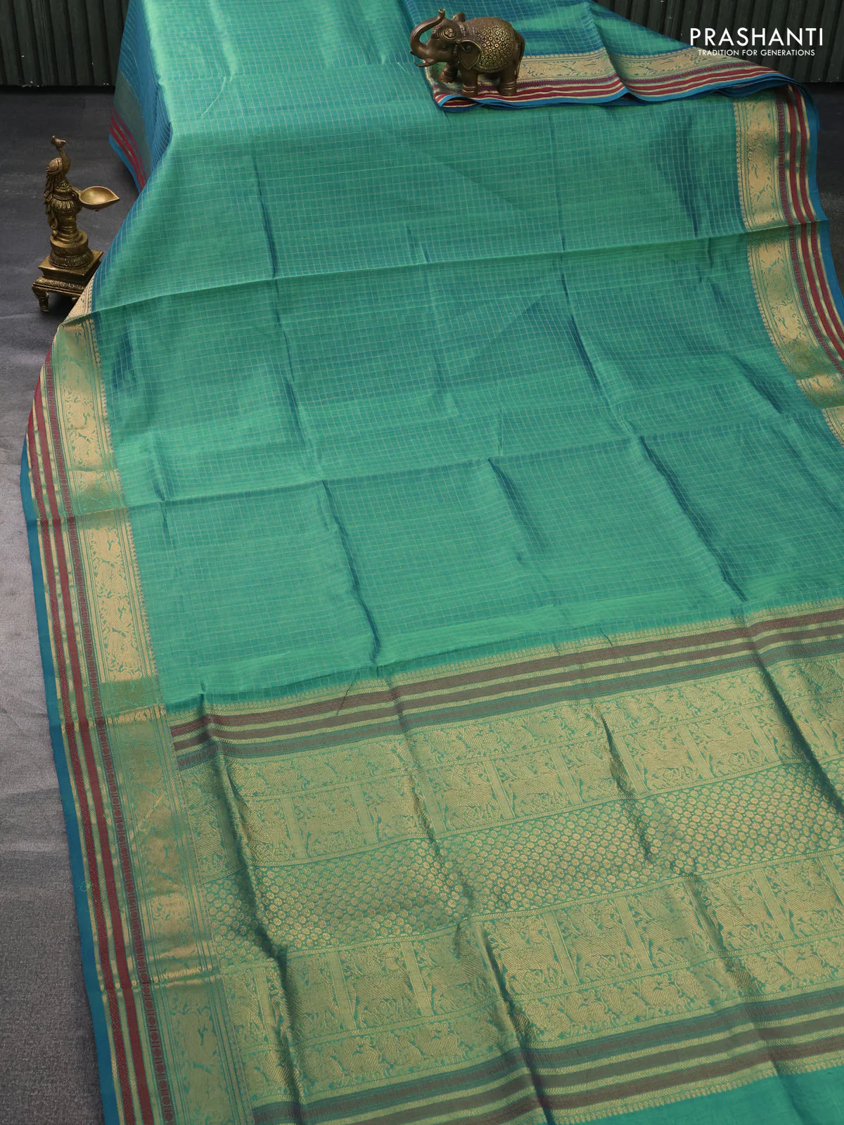 Kanchipuram silk cotton saree dual shade of teal green with allover thread woven checked pattern and zari woven border - Image 2