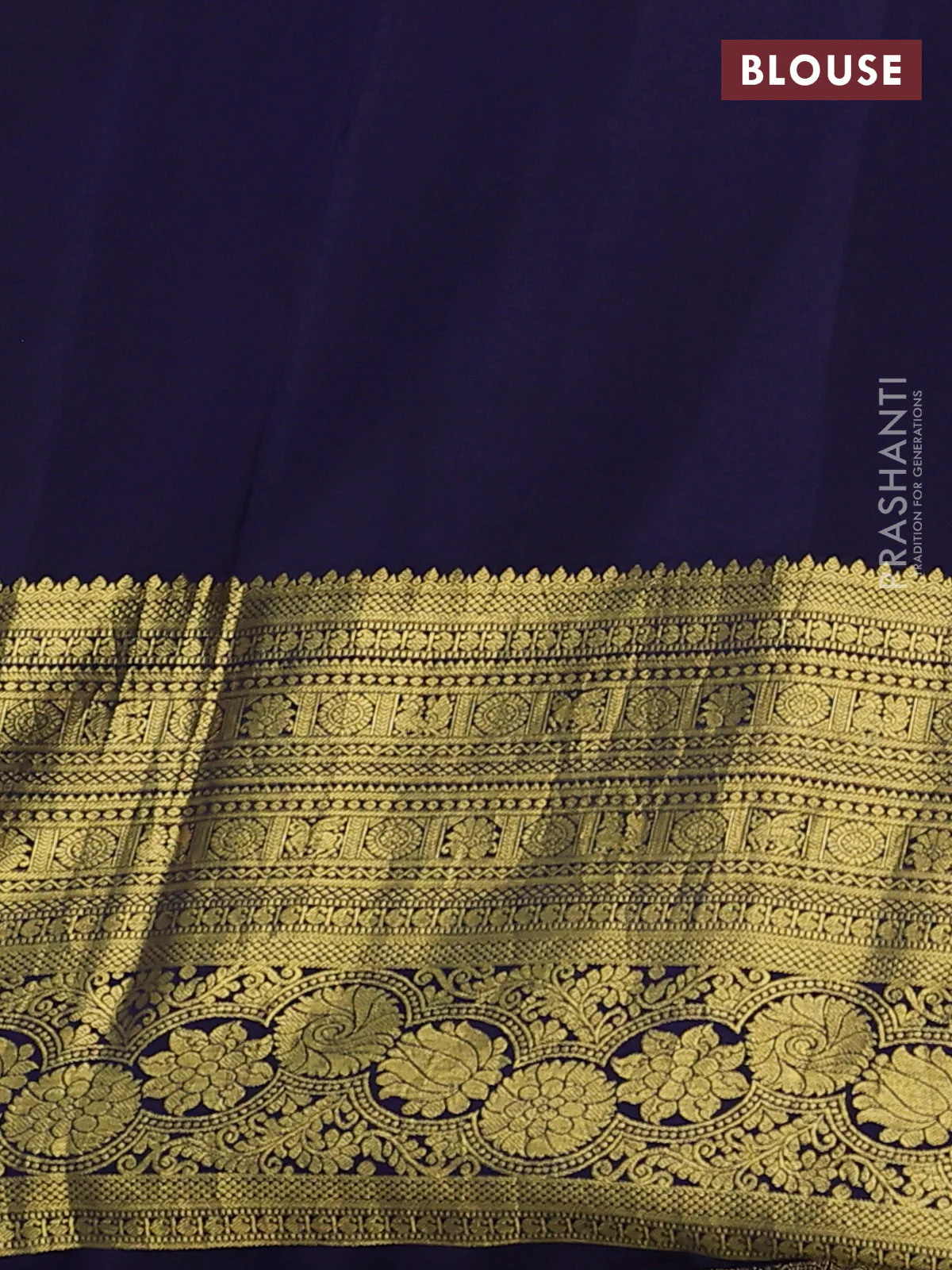 Pure kanchipuram silk saree beige and navy blue with allover penkalamkari prints and long rich lotus zari woven border - Image 5