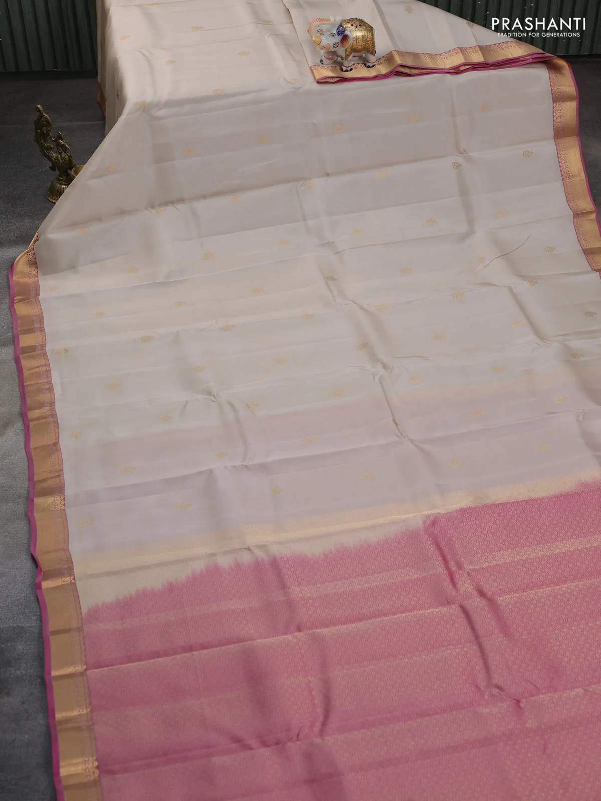 Kanchipuram silk saree beige and pink with zari woven buttas and zari woven border - Image 2