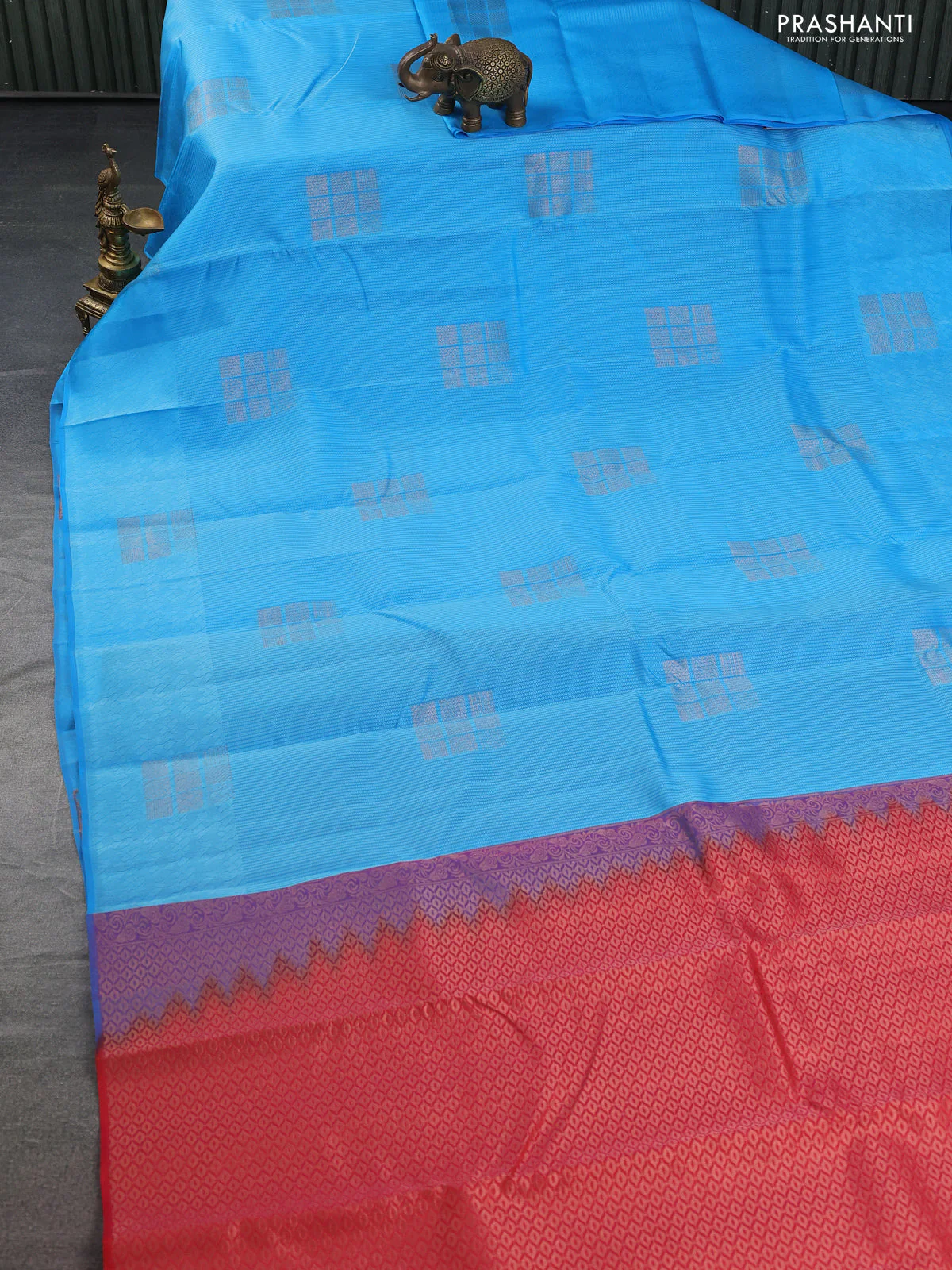 Kanchipuram silk saree blue and reddish pink with allover self emboss & copper zari buttas in borderless style - Image 2