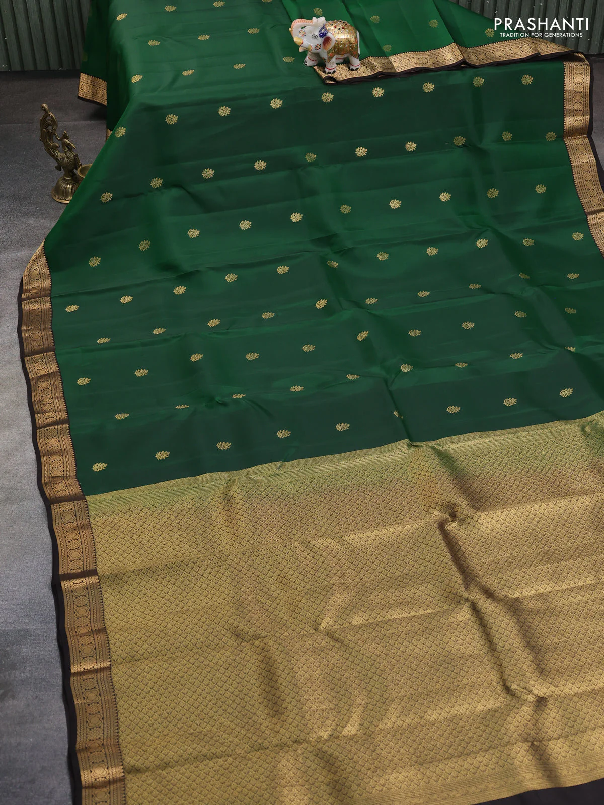 Kanchipuram silk saree bottle green and coffee brown with zari woven buttas and zari woven border - Image 2