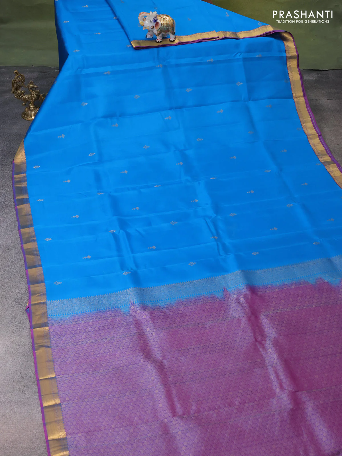 Kanchipuram silk saree cs blue and purple with zari woven buttas and zari woven border - Image 2