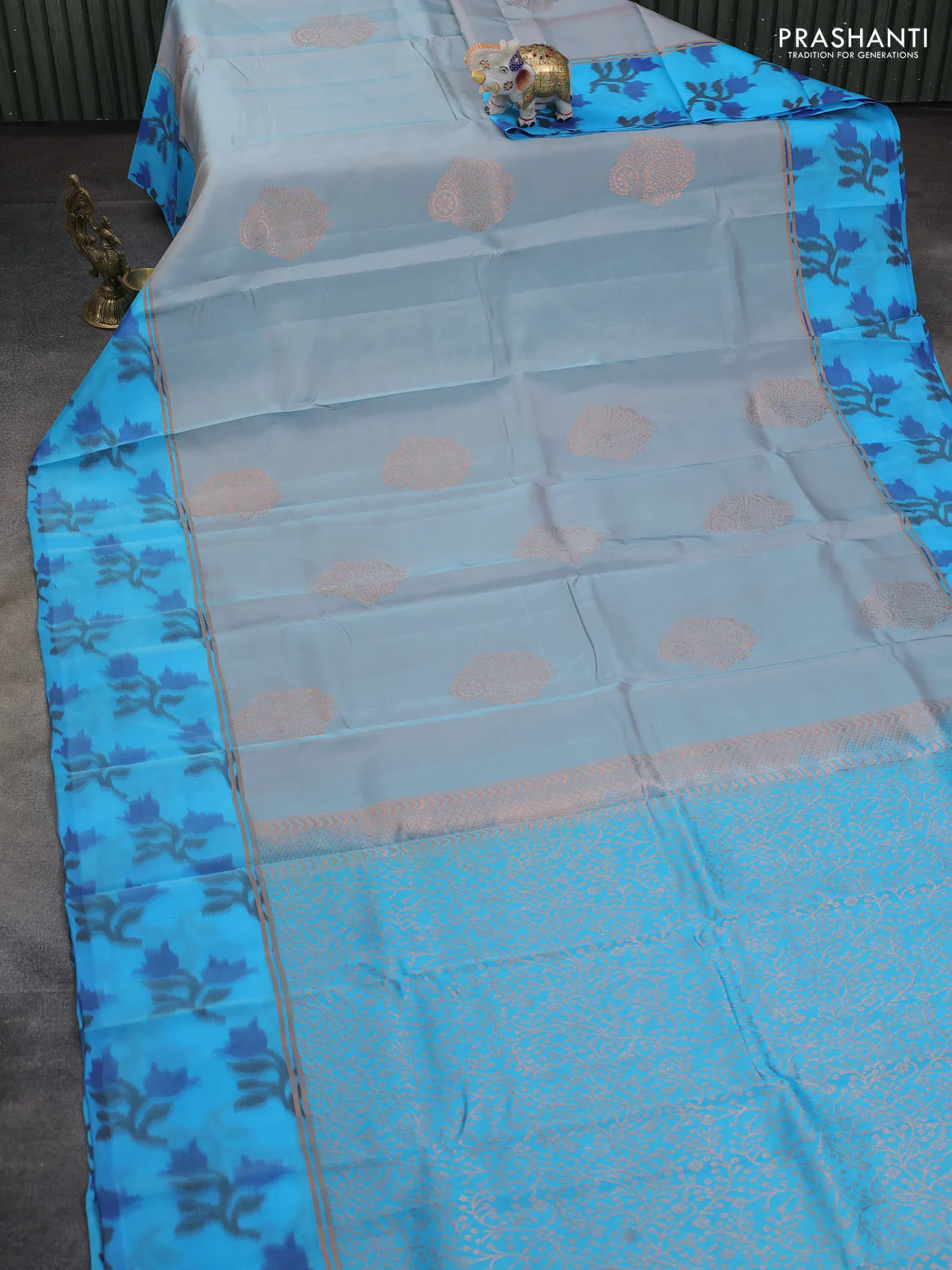 Kanchipuram silk saree greyish blue and cs blue with copper zari woven buttas and copper ikat woven border - Image 2