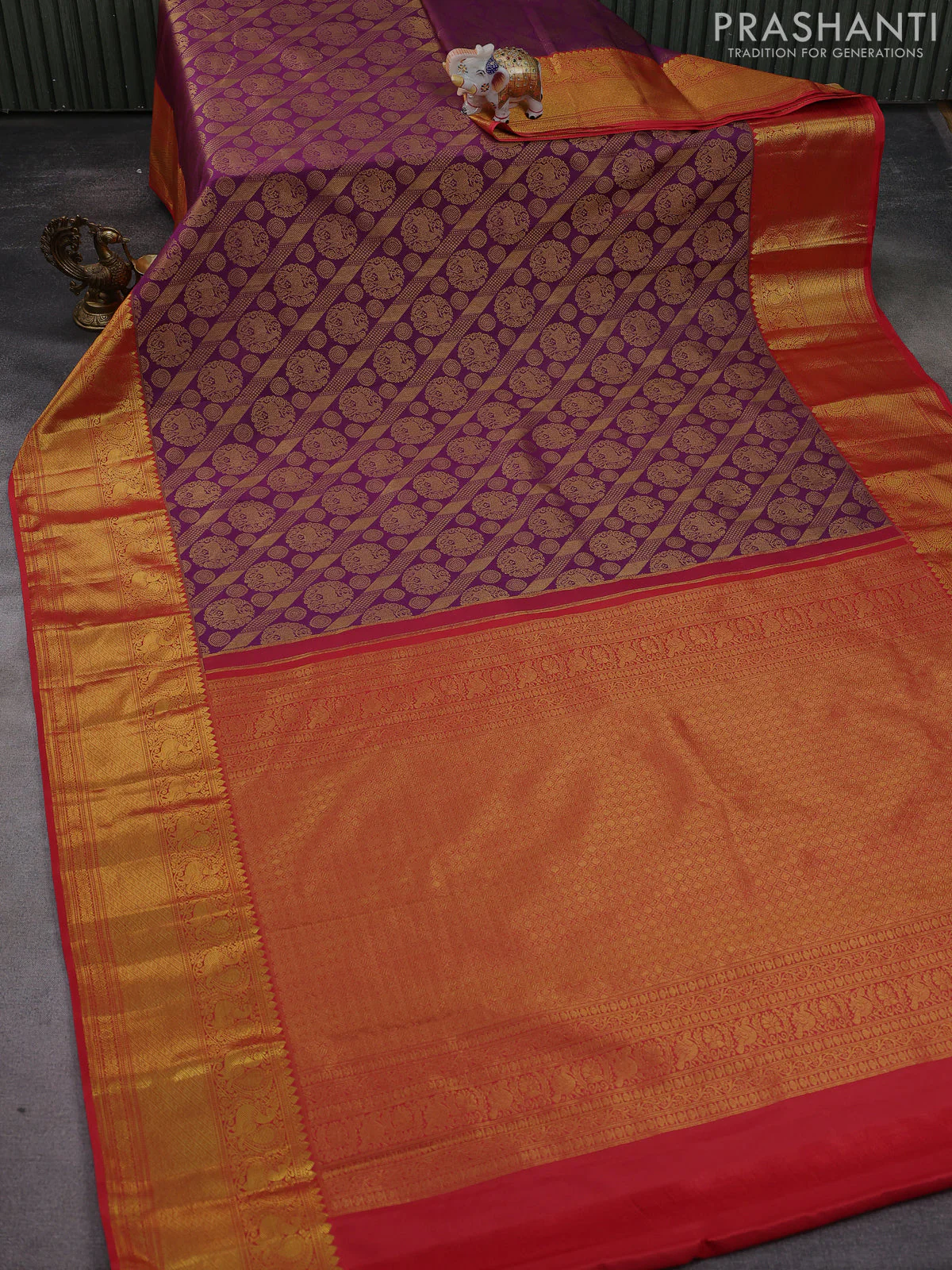 Kanchipuram silk saree purple and red with allover zari woven brocade weaves and zari woven border - Image 2