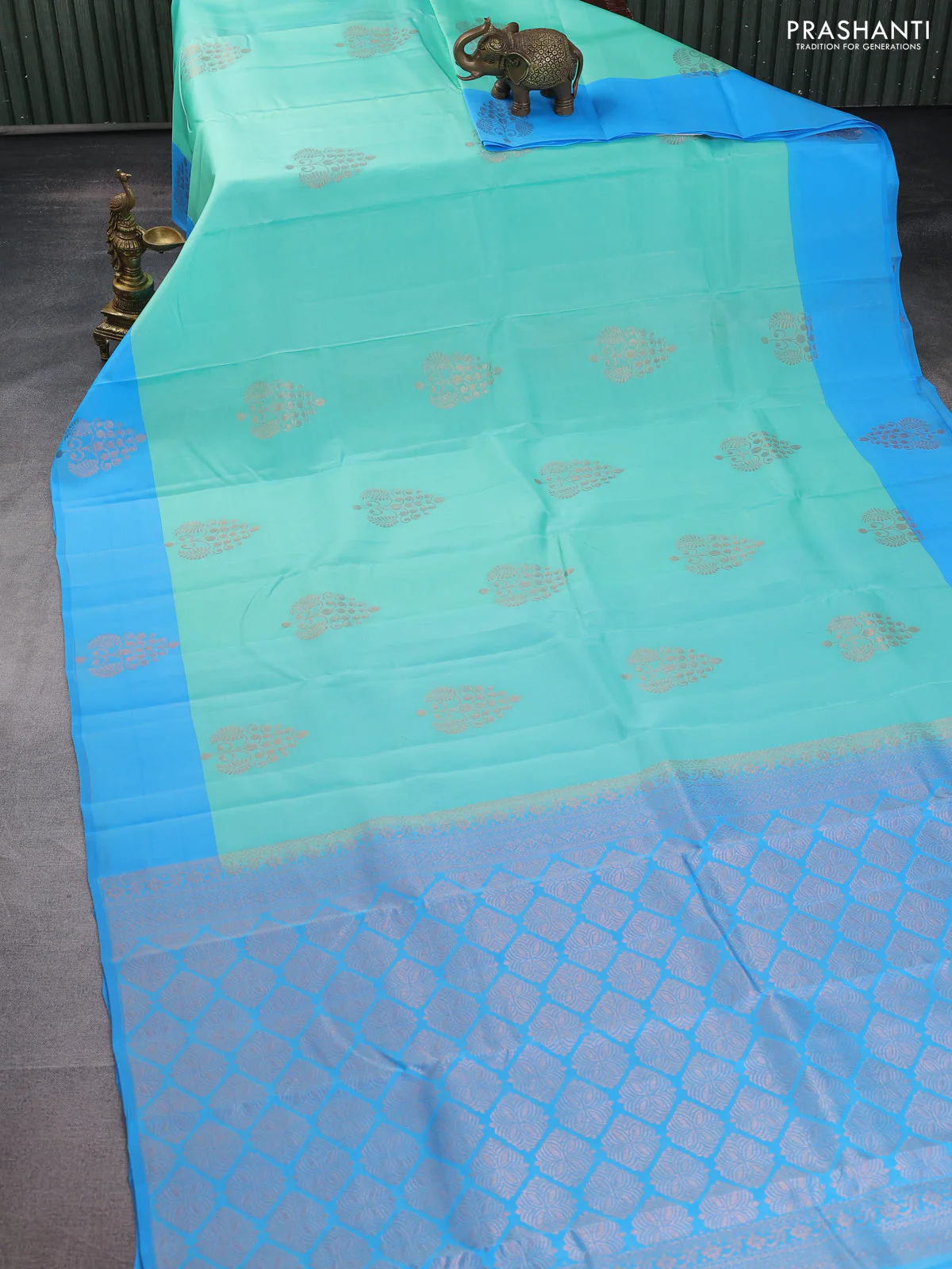 Kanchipuram silk saree teal green shade and blue with copper zari woven buttas and copper zari woven butta border - Image 2