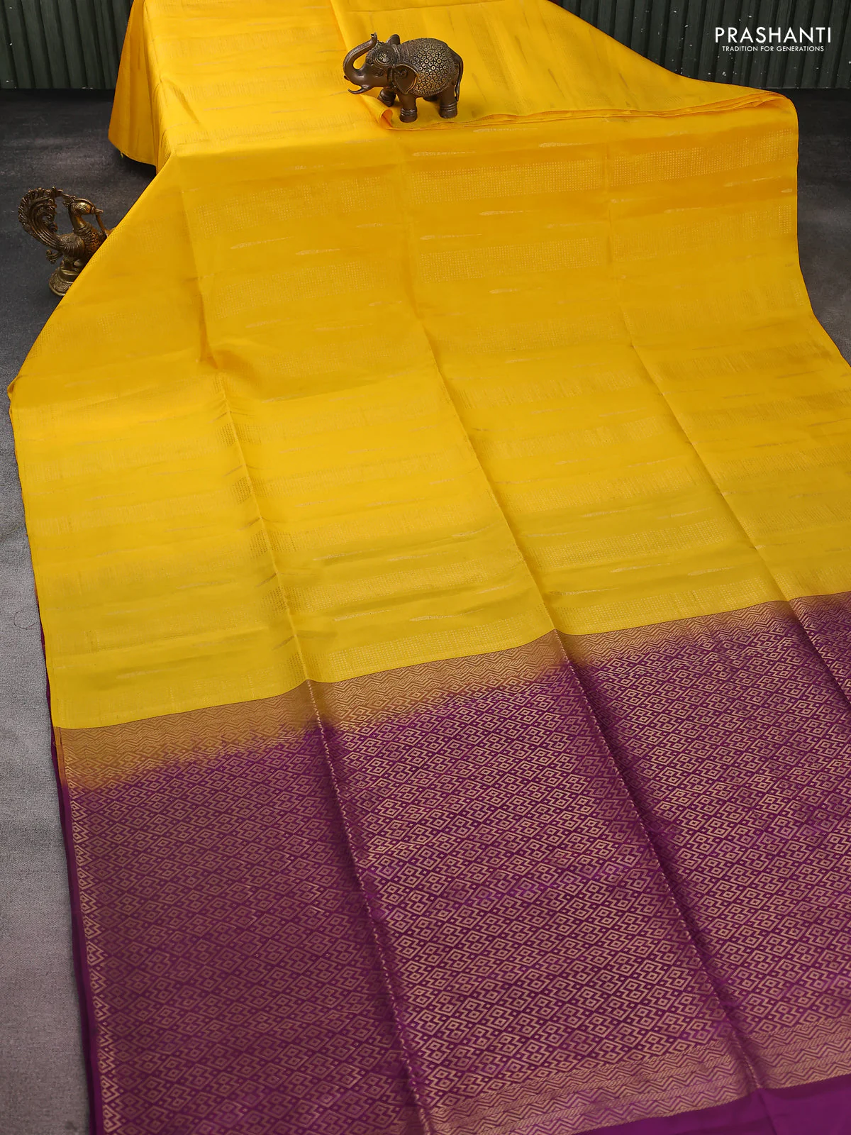 Kanchipuram silk saree yellow and purple with allover zari weaves in borderless style - Image 2