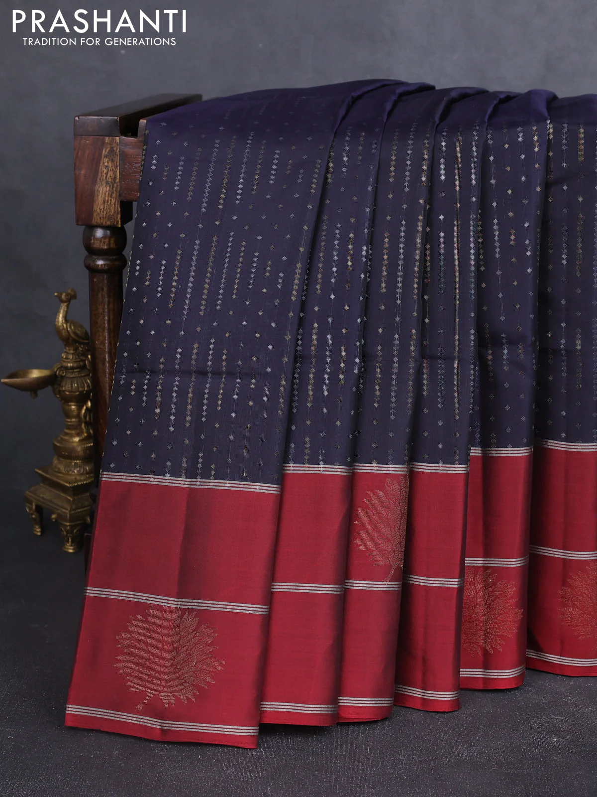 Kanchipuram soft silk saree black and maroon with allover silver & zari weaves and long zari woven butta border - Image 5