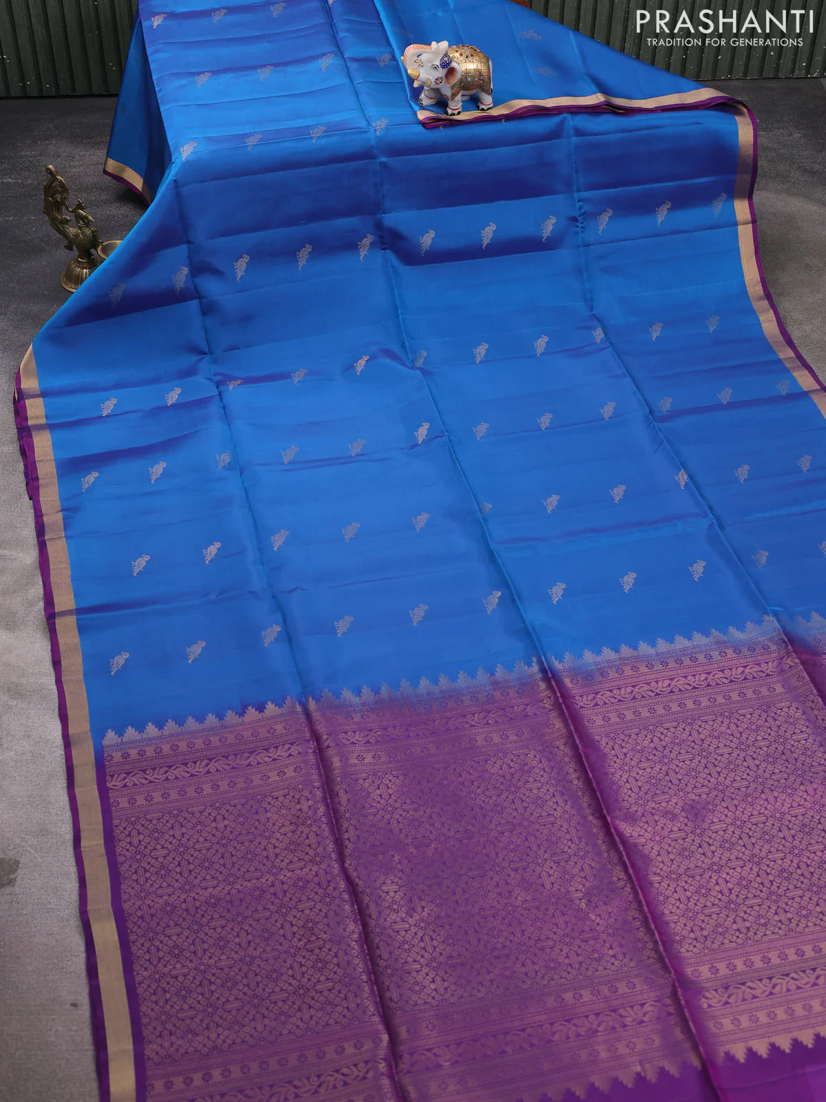 Kanchipuram soft silk saree blue and purple with zari woven buttas and zari woven border - Image 2