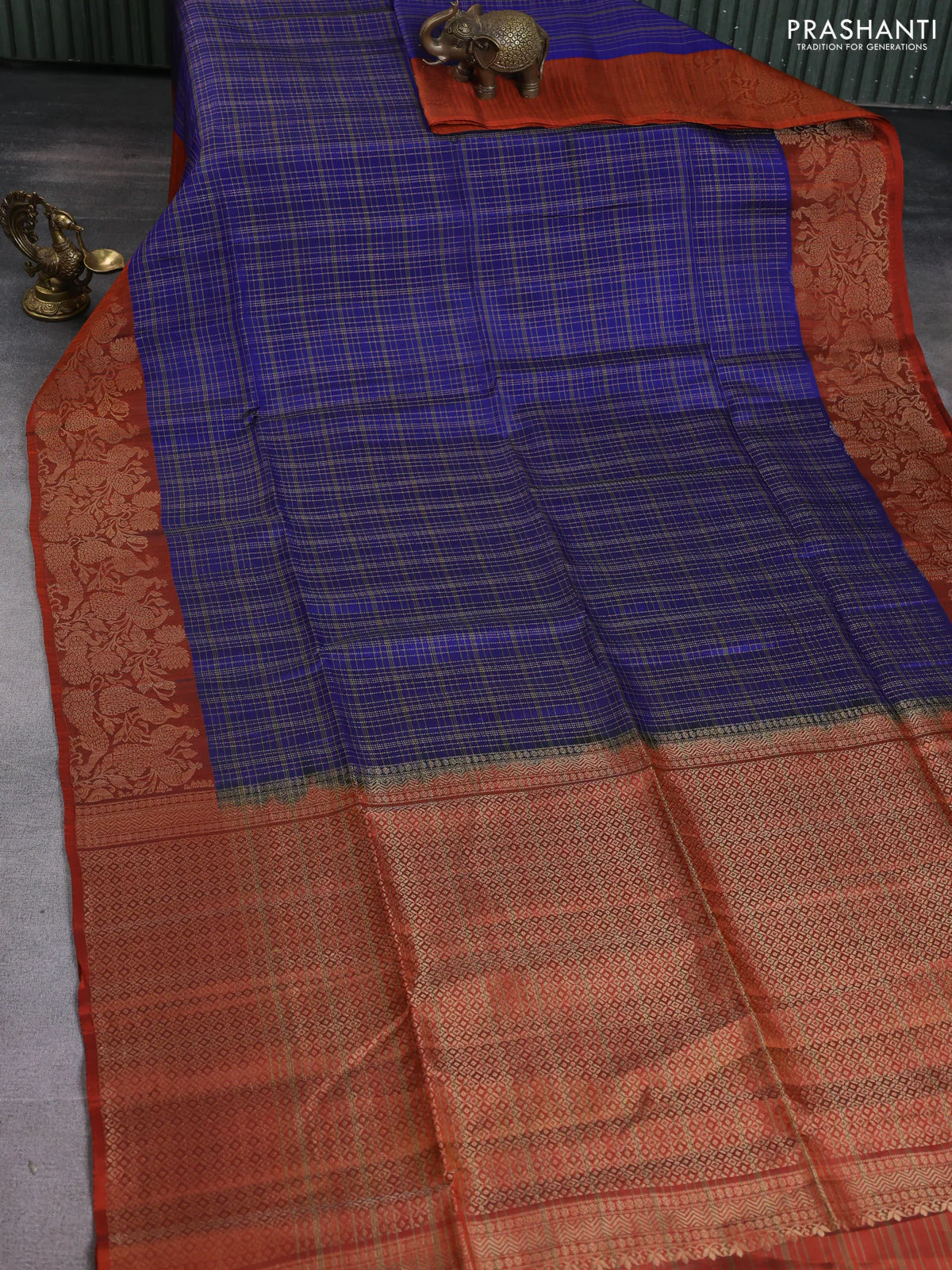 Kanchipuram soft silk saree blue and rustic orange with allover zari woven checked pattern and peacock design zari woven border - Image 2