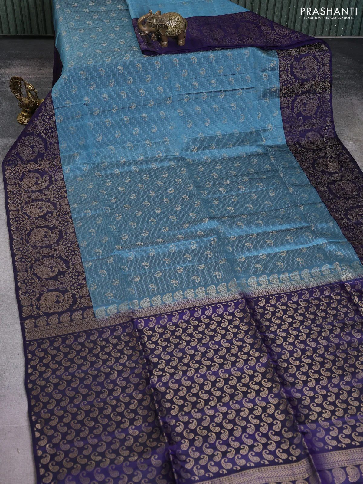 Kanchipuram soft silk saree bluish grey and blue with allover paisley zari woven brocade weaves and long zari woven border - Image 2