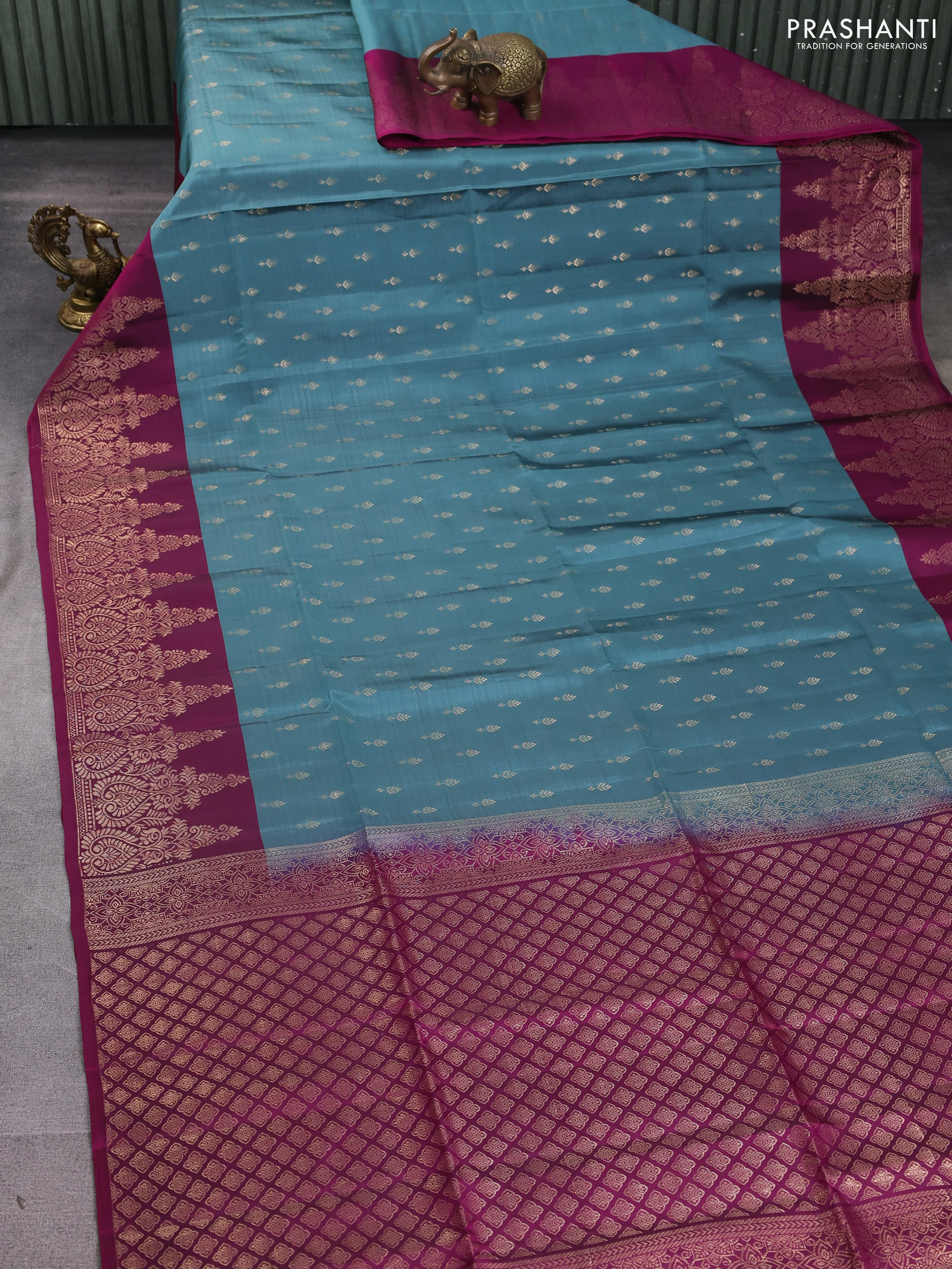 Kanchipuram soft silk saree bluish grey and magenta pink with allover zari woven buttas and zari woven border - Image 2