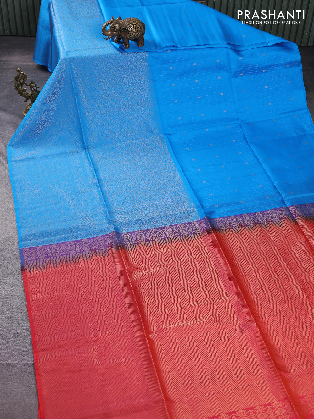Kanchipuram soft silk saree cs blue and dual shade of pinkish orange with half & half style in borderless style - Image 2