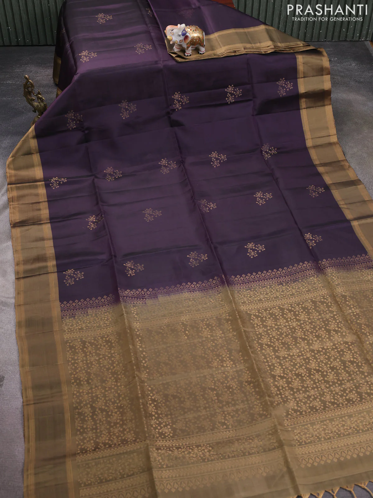 Kanchipuram soft silk saree deep jamun shade and chikku shade with zari woven buttas and rettapet zari woven border - Image 2