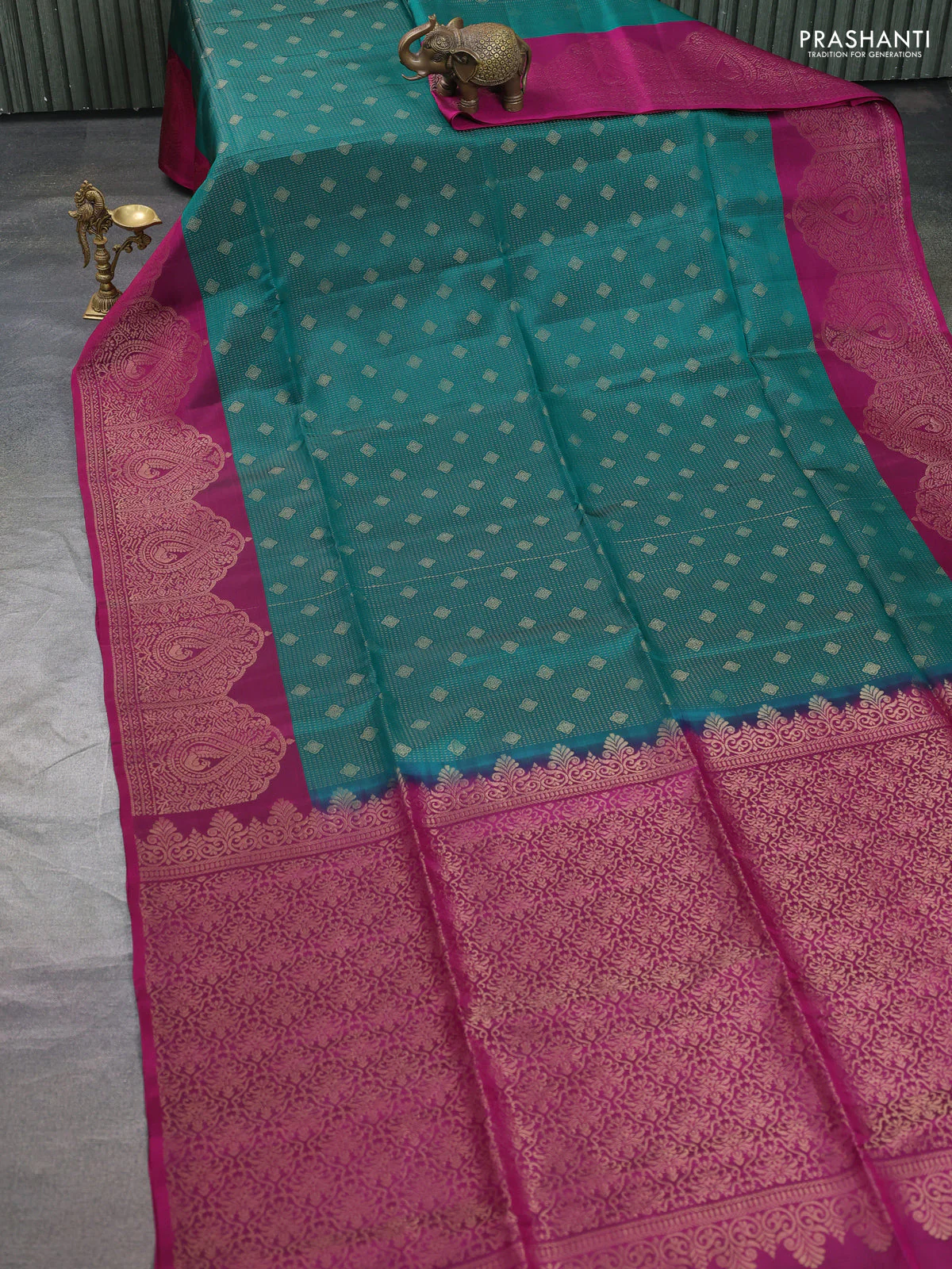 Kanchipuram soft silk saree green and magenta pink with allover zari stripes & buttas and long zari woven border - Image 2